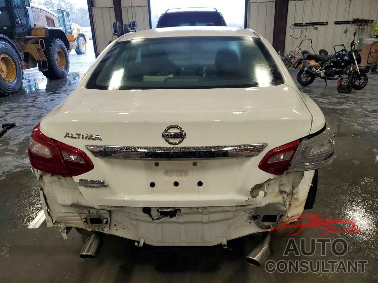 NISSAN ALTIMA 2018 - 1N4AL3AP9JC233521