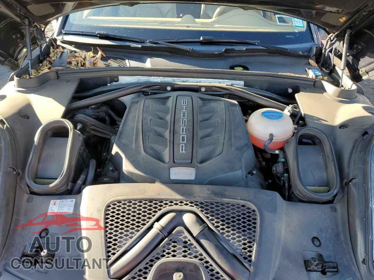 PORSCHE MACAN 2016 - WP1AB2A55GLB43344