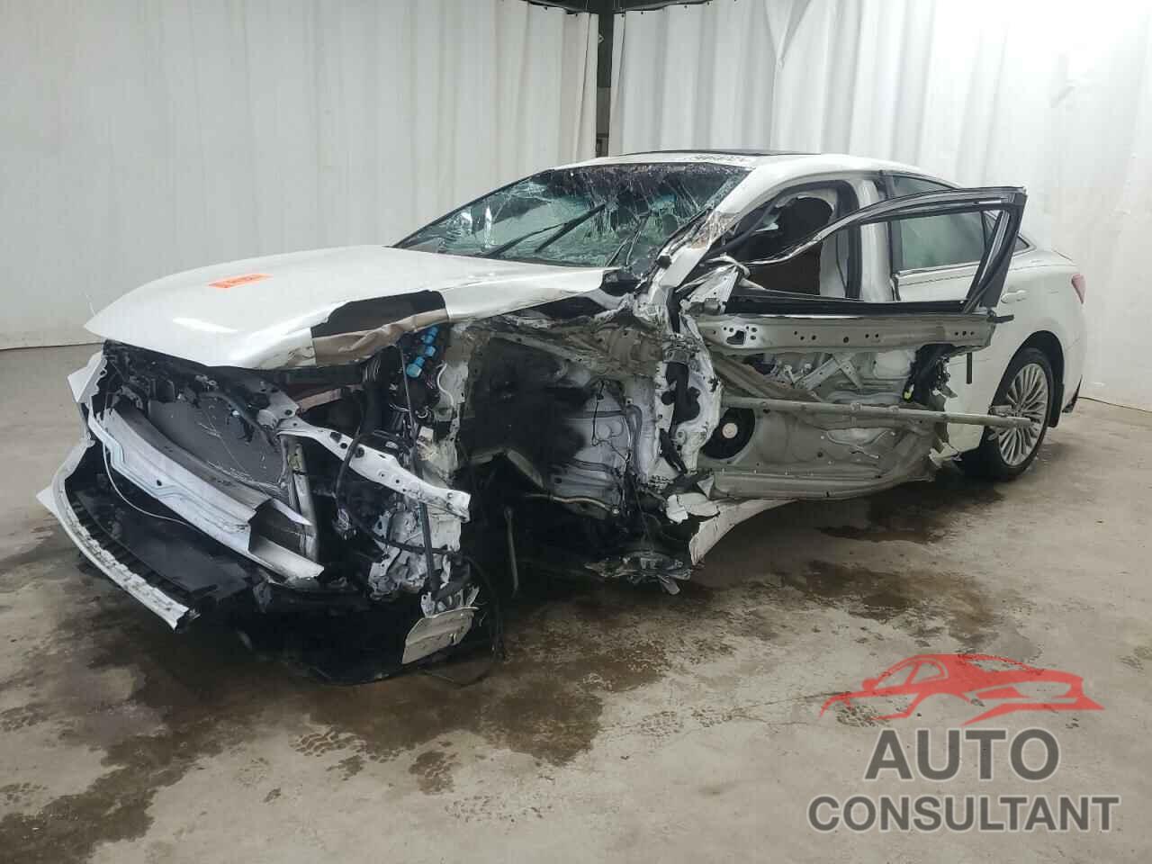 TOYOTA AVALON 2019 - 4T1BZ1FB5KU015811