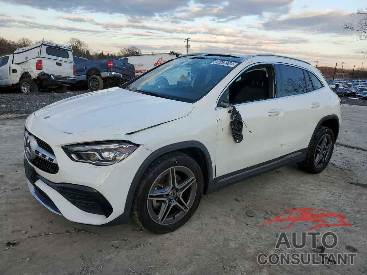 MERCEDES-BENZ GLA-CLASS 2022 - W1N4N4HB5NJ338312