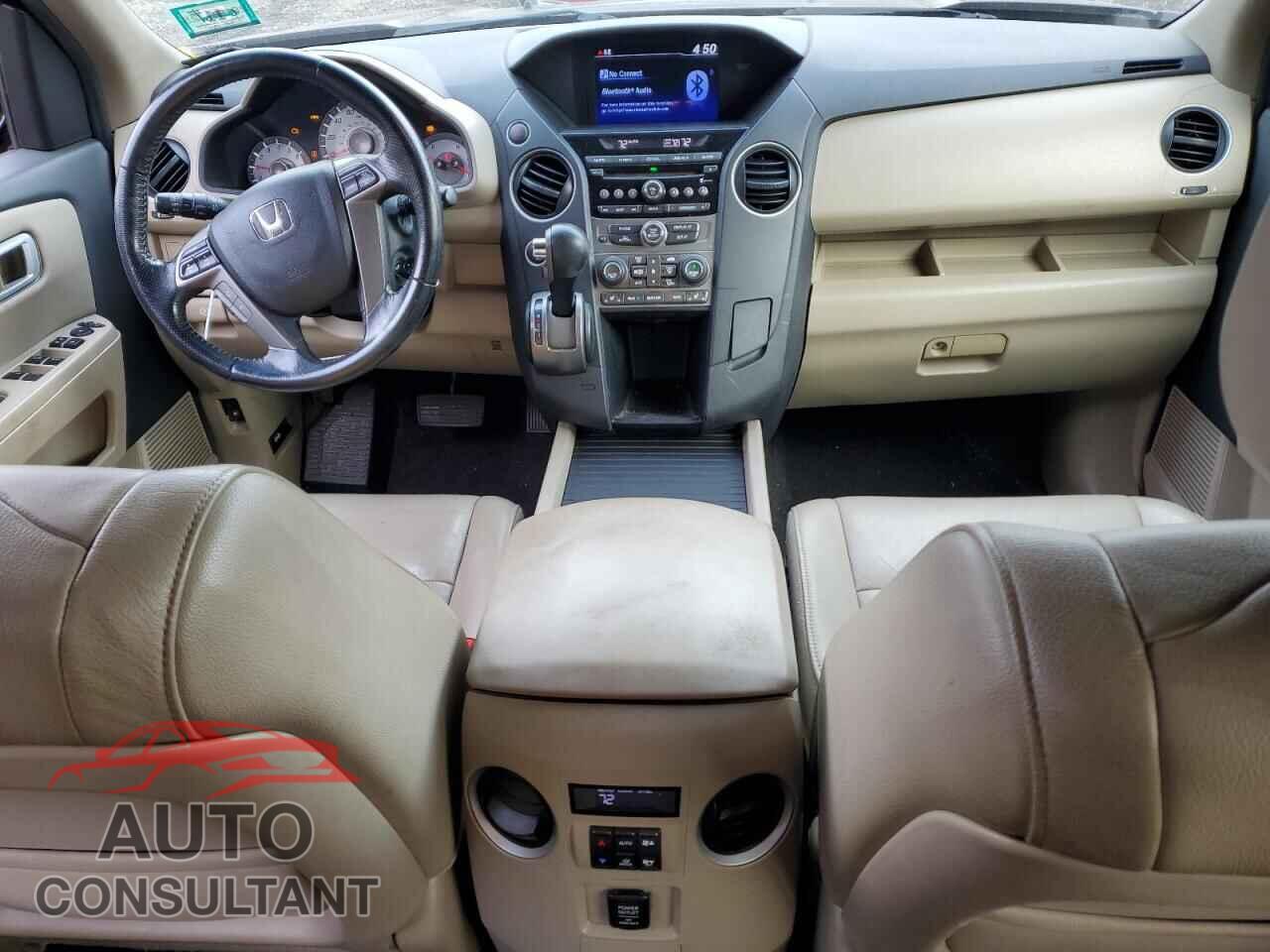 HONDA PILOT 2012 - 5FNYF4H52CB071134