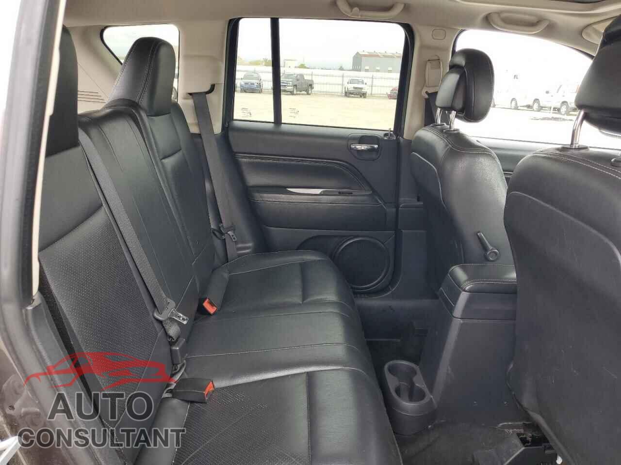 JEEP COMPASS 2015 - 1C4NJCEA3FD190948