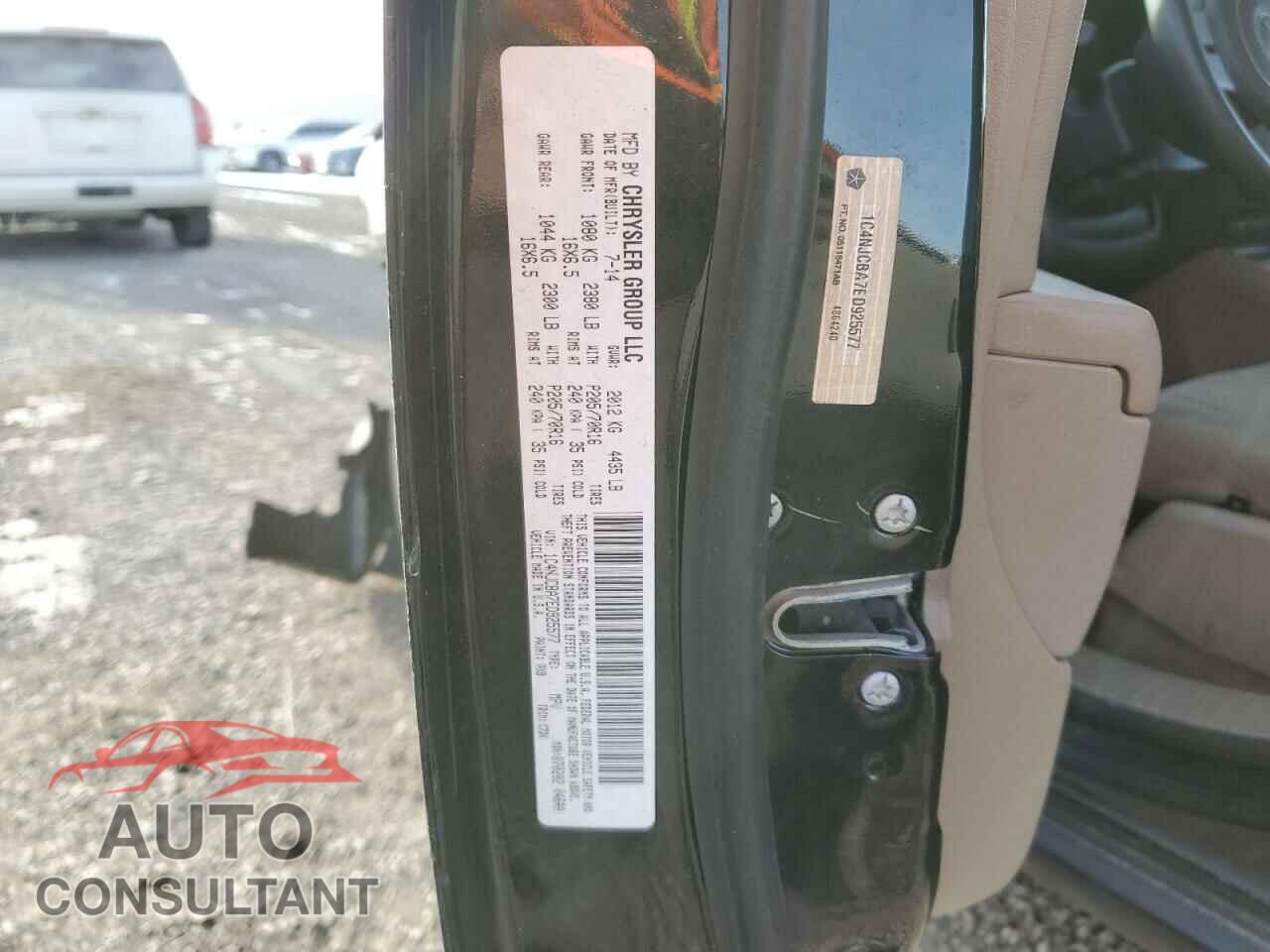 JEEP COMPASS 2014 - 1C4NJCBA7ED925577