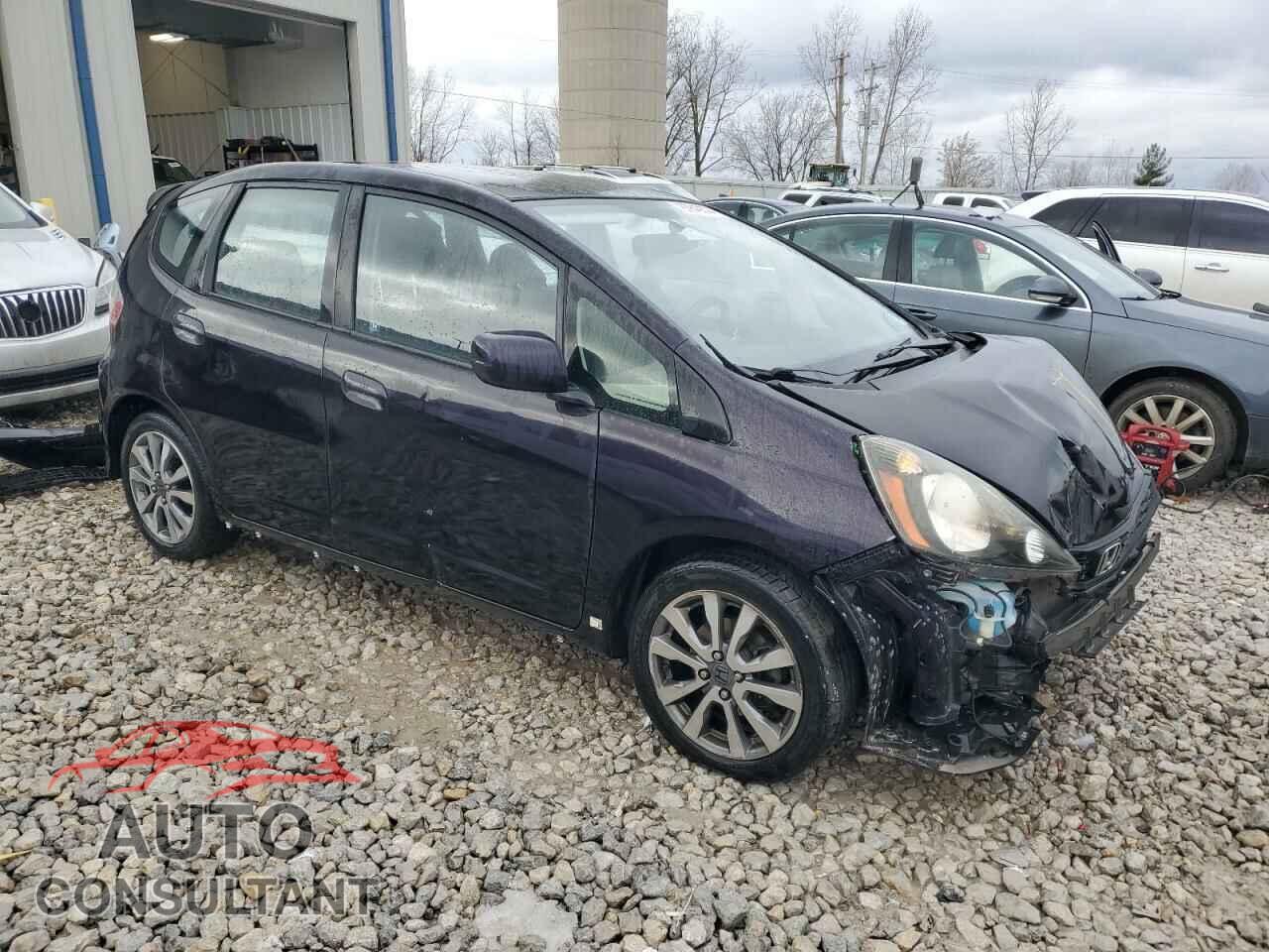 HONDA FIT 2013 - JHMGE8H68DC006249