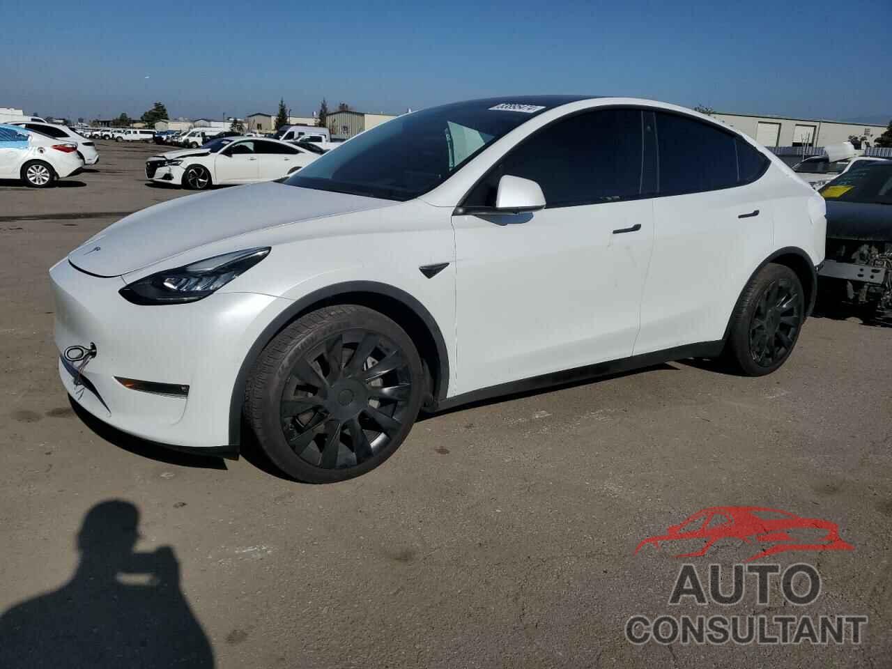 TESLA MODEL Y 2021 - 5YJYGAEE1MF269818