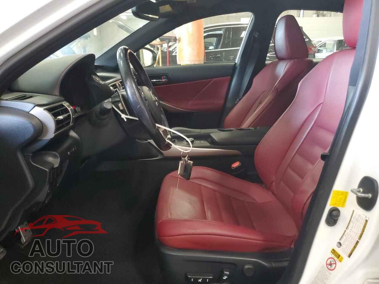 LEXUS IS 2016 - JTHCE1D25G5010955