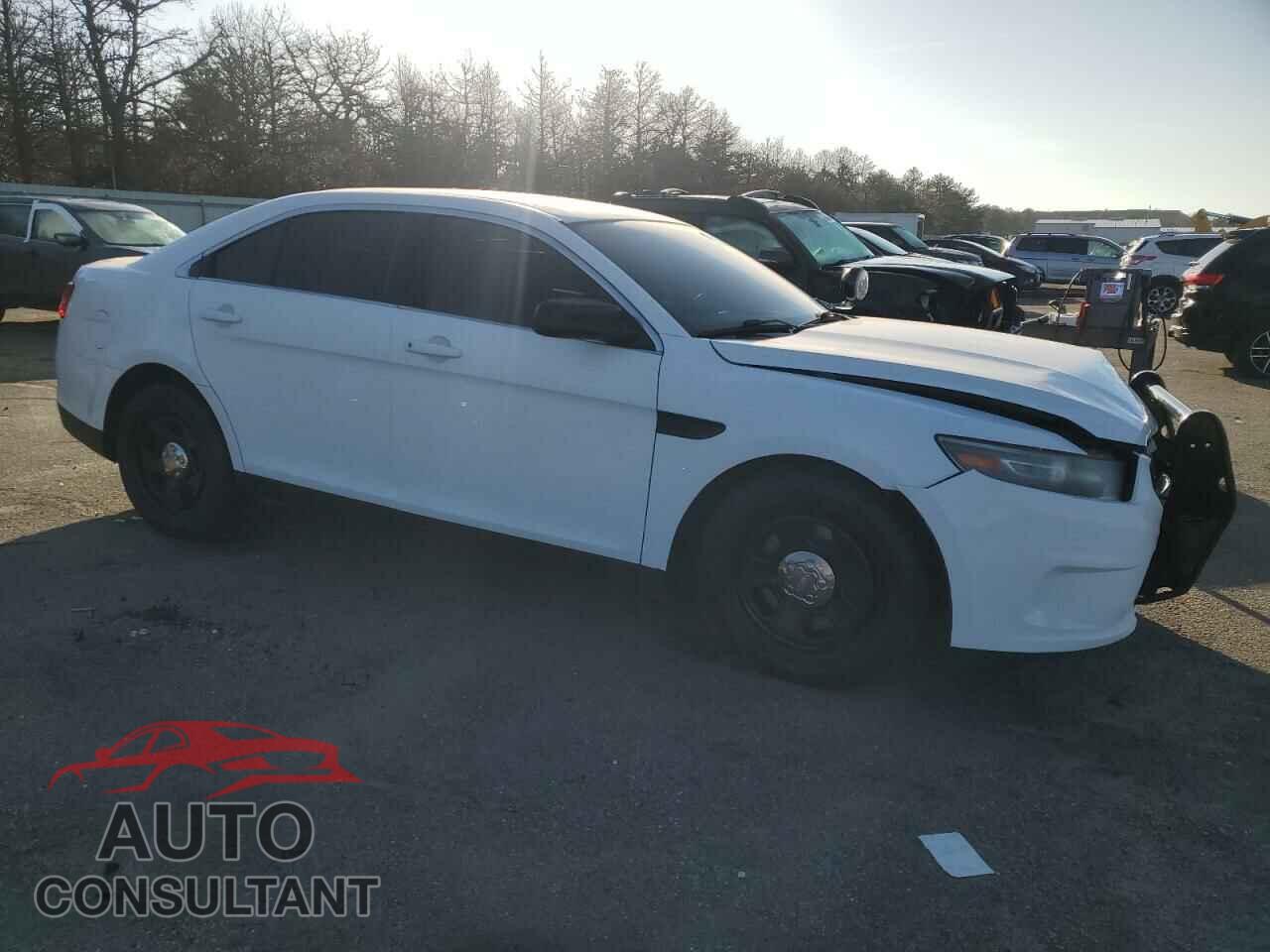 FORD TAURUS 2013 - 1FAHP2M82DG144792