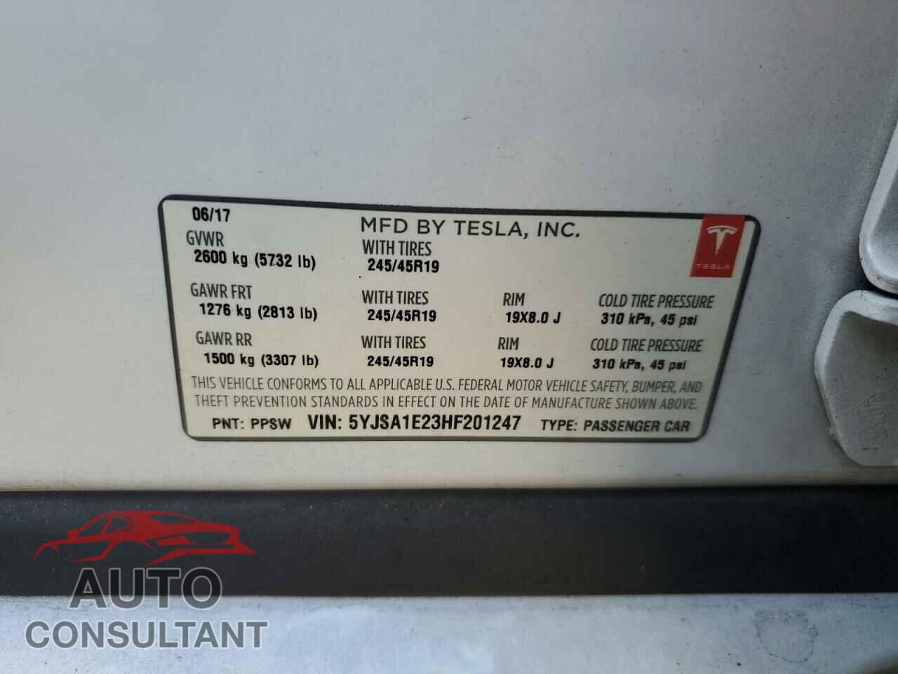 TESLA MODEL S 2017 - 5YJSA1E23HF201247