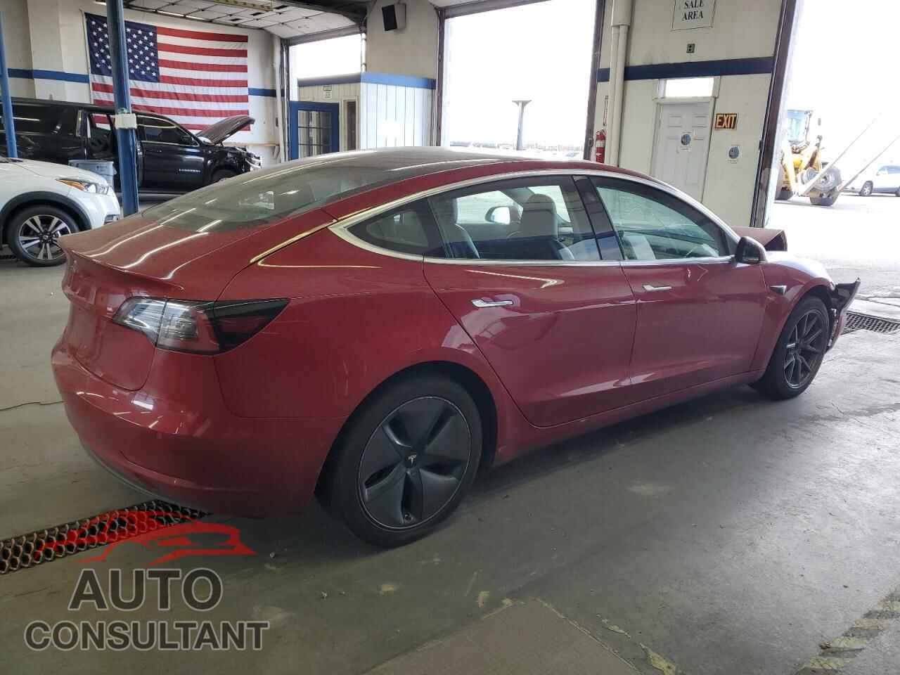 TESLA MODEL 3 2018 - 5YJ3E1EA1JF034098