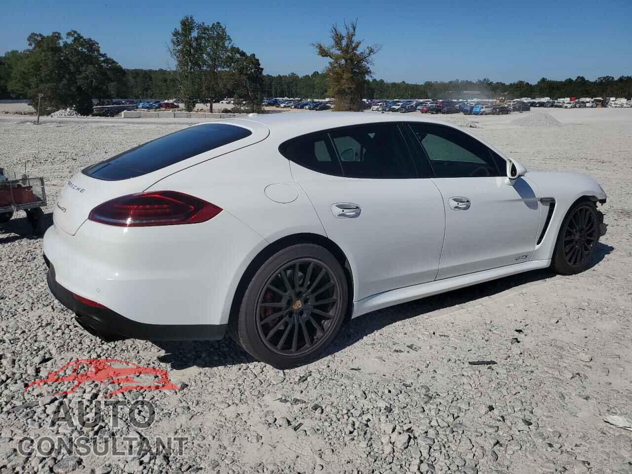PORSCHE PANAMERA 2016 - WP0AF2A72GL080825