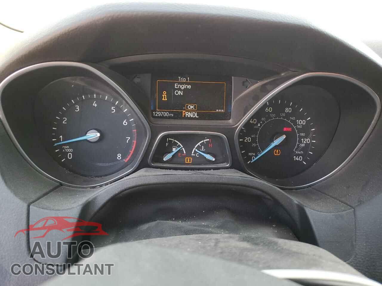 FORD FOCUS 2015 - 1FADP3E27FL275015