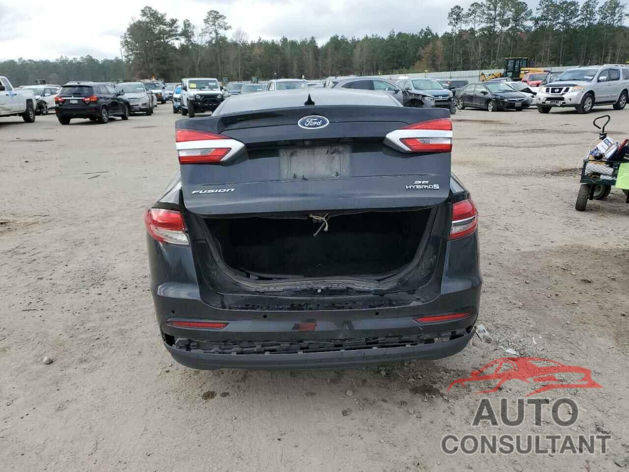 FORD FUSION 2019 - 3FA6P0LU2KR138846
