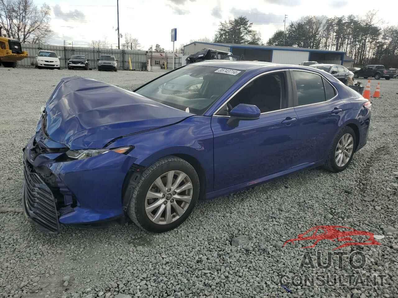 TOYOTA CAMRY 2018 - 4T1B11HK0JU540939