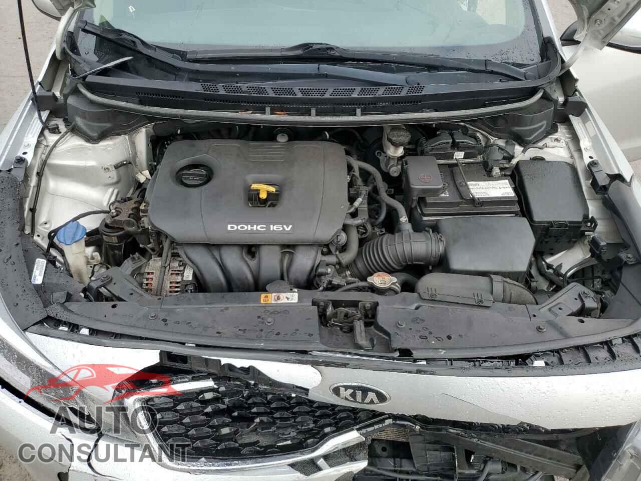 KIA FORTE 2018 - 3KPFL4A73JE268294