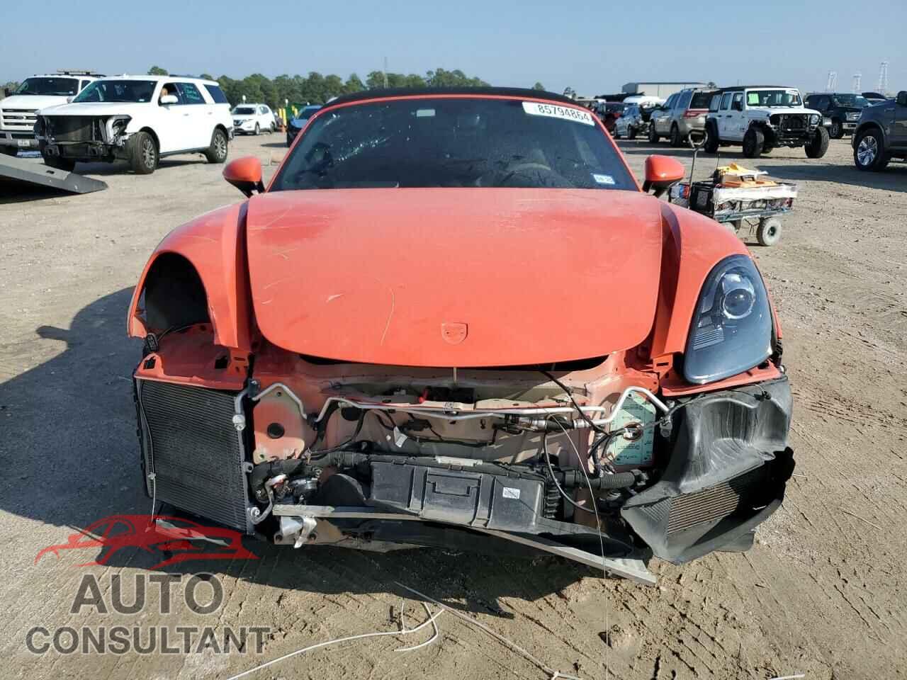 PORSCHE BOXSTER 2018 - WP0CB2A86JS229327