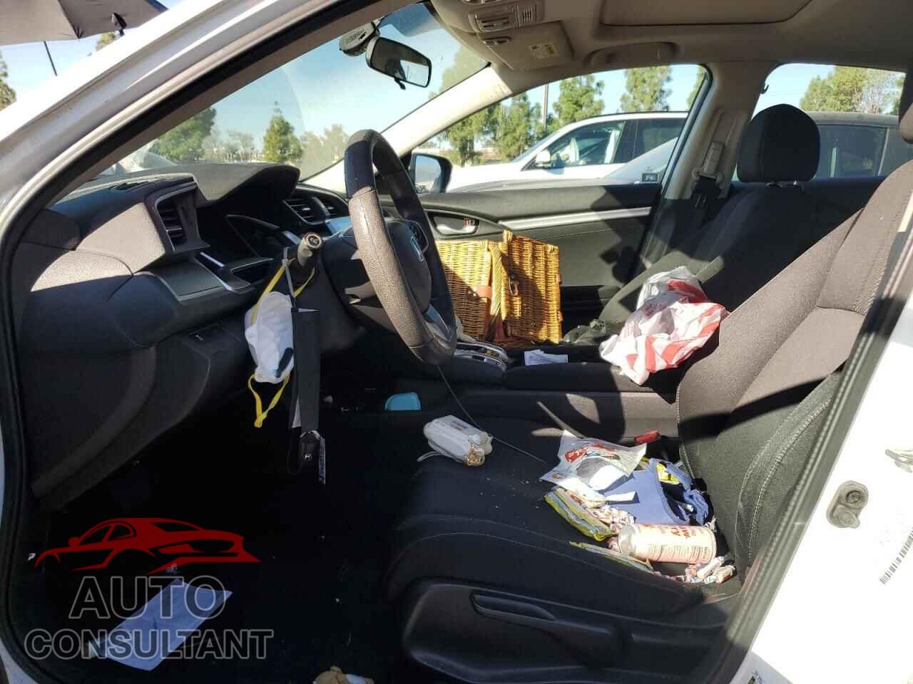 HONDA CIVIC 2017 - 2HGFC2F70HH563172