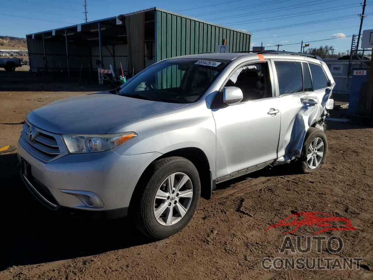 TOYOTA HIGHLANDER 2013 - 5TDBK3EH0DS206456