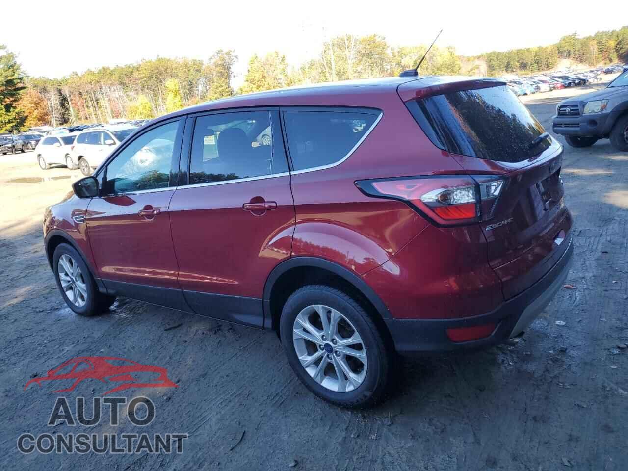 FORD ESCAPE 2017 - 1FMCU9GD7HUC71197
