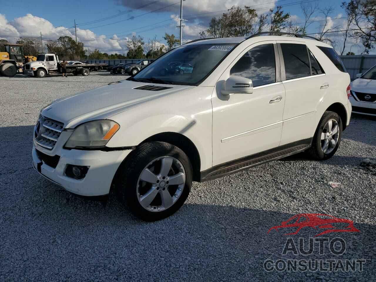MERCEDES-BENZ M-CLASS 2011 - 4JGBB5GB8BA629957