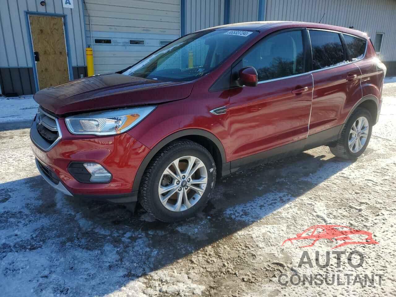 FORD ESCAPE 2017 - 1FMCU0G95HUE63273