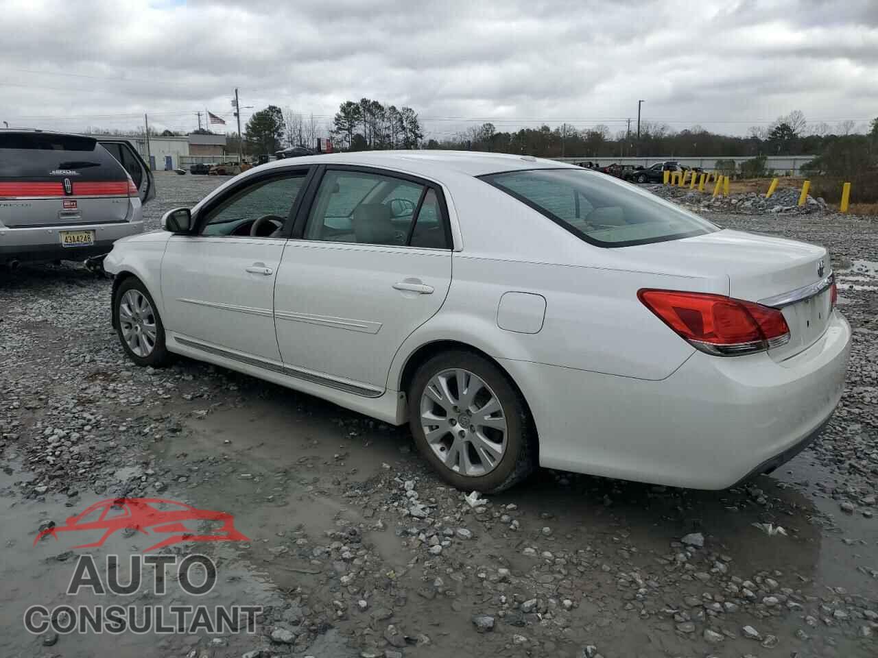 TOYOTA AVALON 2012 - 4T1BK3DBXCU461117