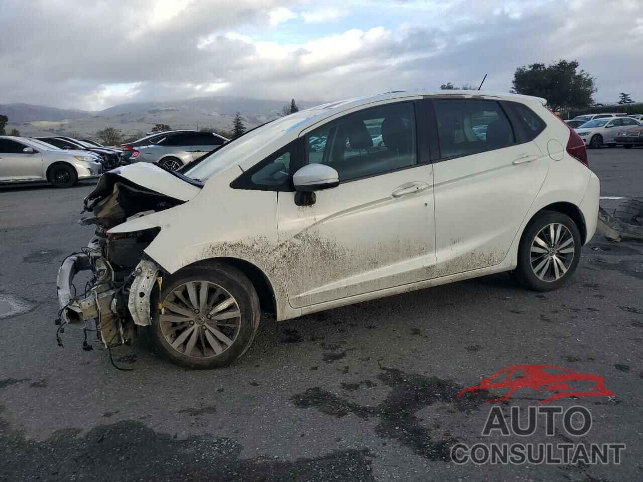 HONDA FIT 2015 - 3HGGK5H88FM717737