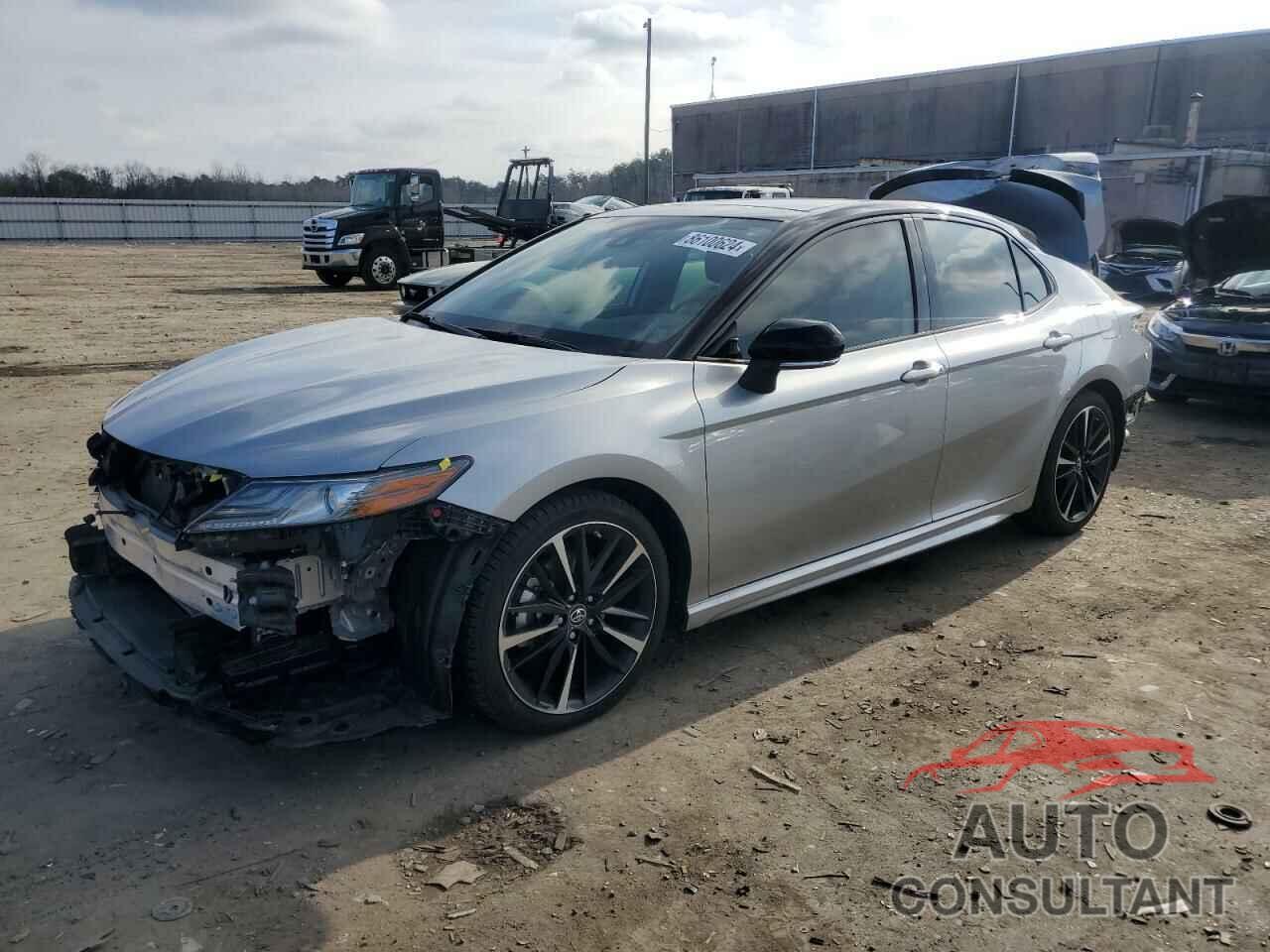 TOYOTA CAMRY 2019 - 4T1B61HK4KU287093
