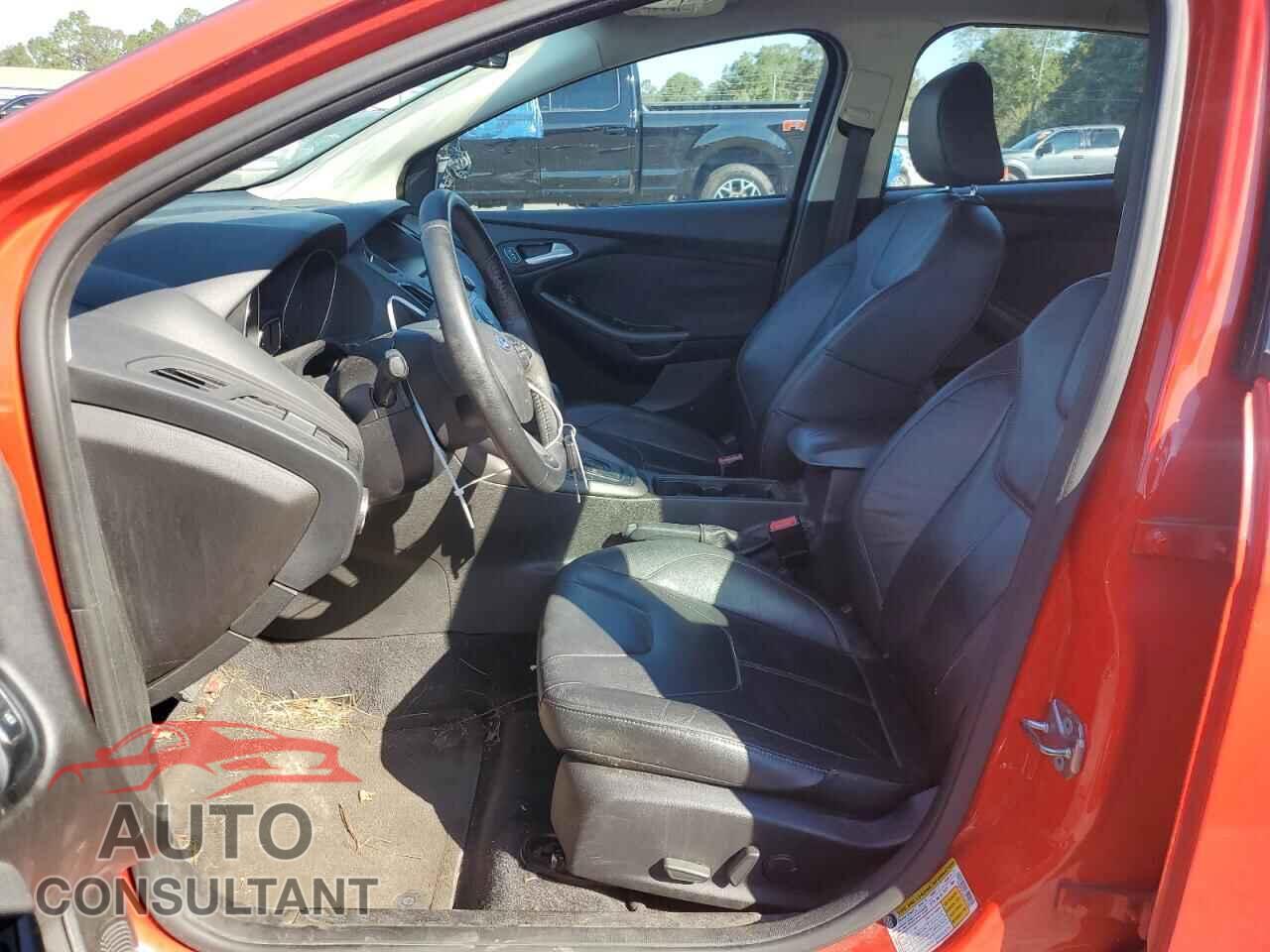 FORD FOCUS 2016 - 1FADP3K21GL222302