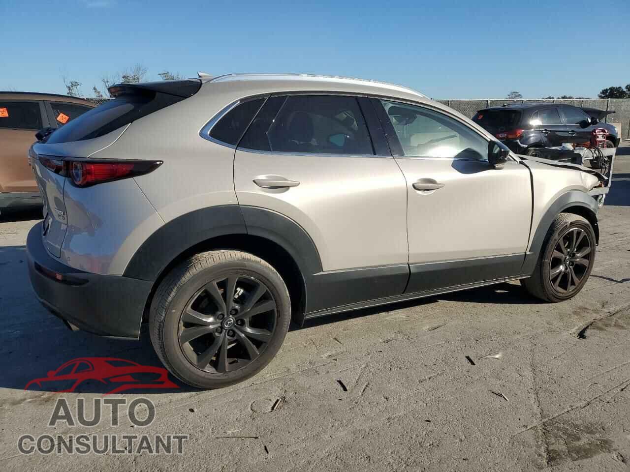 MAZDA CX30 2023 - 3MVDMBEY2PM558292