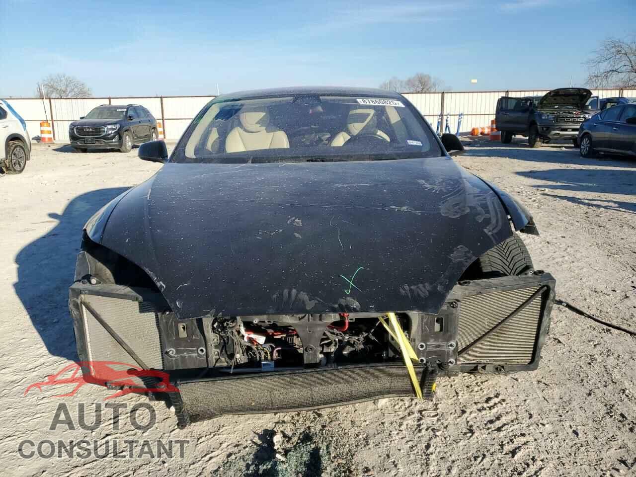 TESLA MODEL S 2018 - 5YJSA1E20JF291656