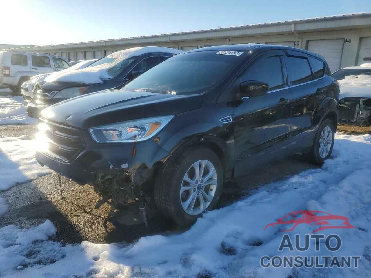 FORD ESCAPE 2017 - 1FMCU0GD0HUC86443