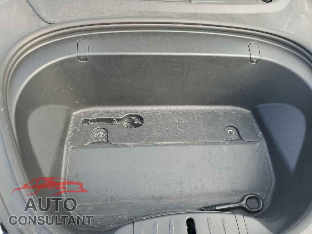TESLA MODEL 3 2019 - 5YJ3E1EA1KF482519