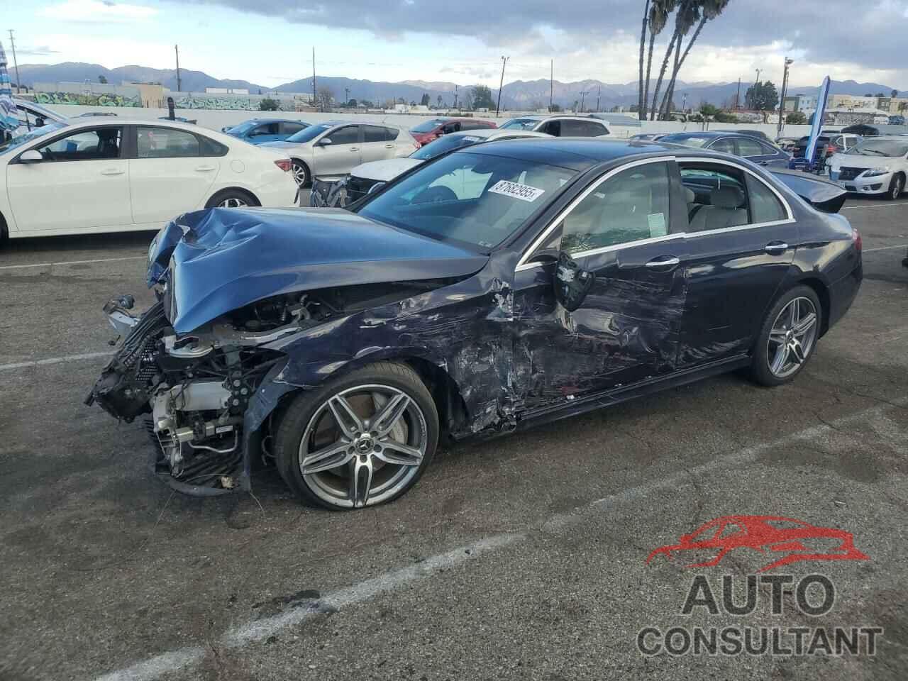 MERCEDES-BENZ E-CLASS 2018 - WDDZF4JB3JA343030