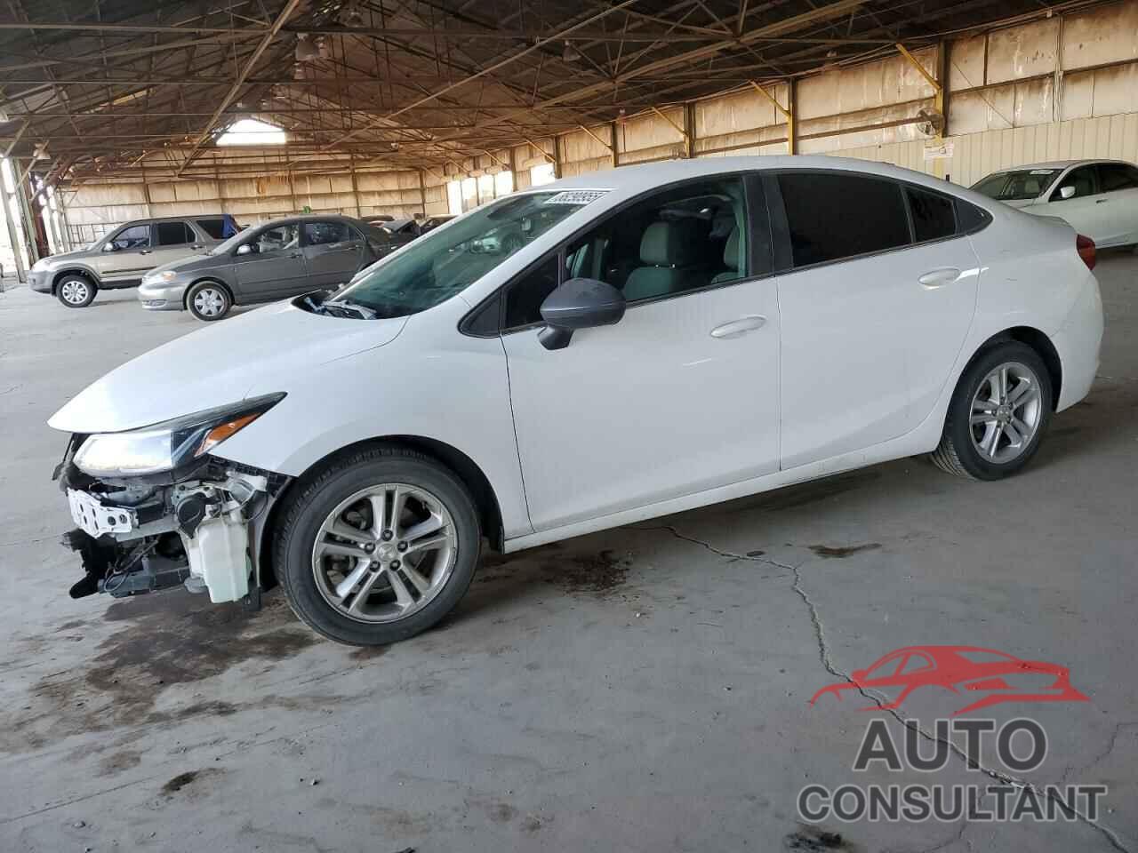 CHEVROLET CRUZE 2018 - 1G1BE5SM4J7236319