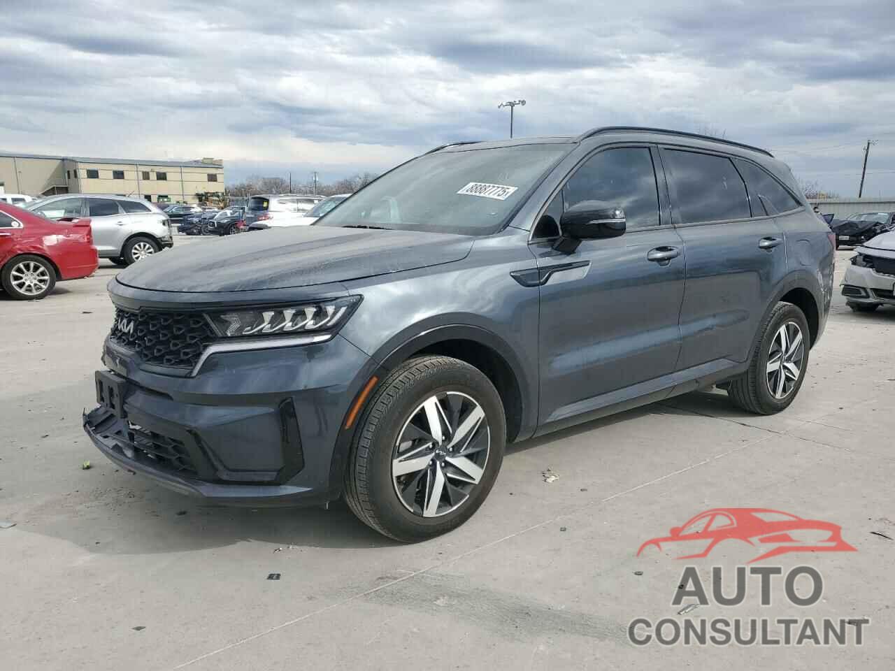 KIA SORENTO 2023 - 5XYRL4LC6PG207573