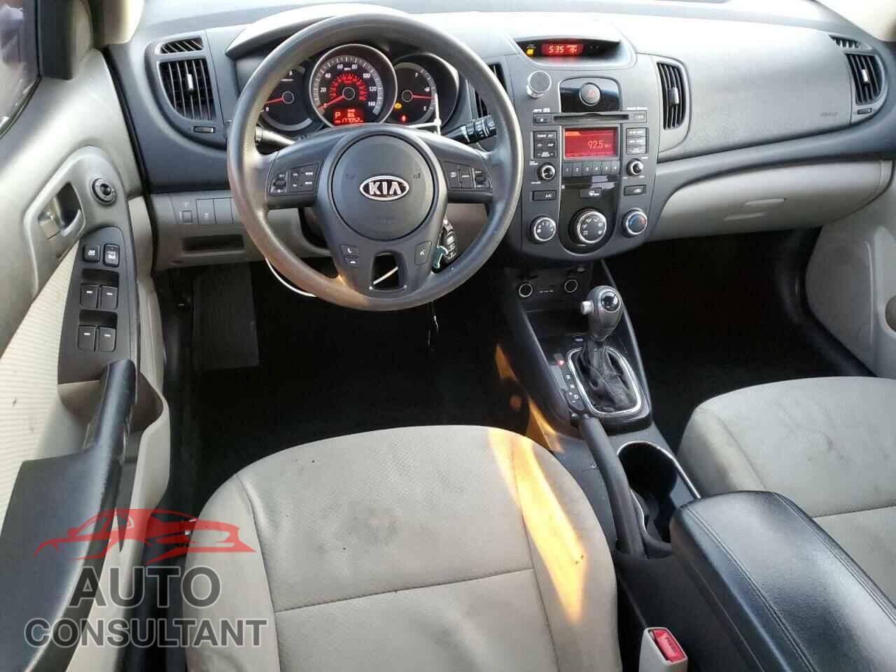 KIA FORTE 2012 - KNAFU4A20C5581025