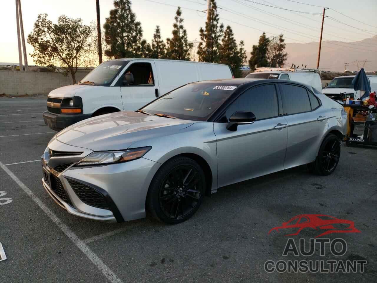TOYOTA CAMRY 2021 - 4T1K61AK1MU473011