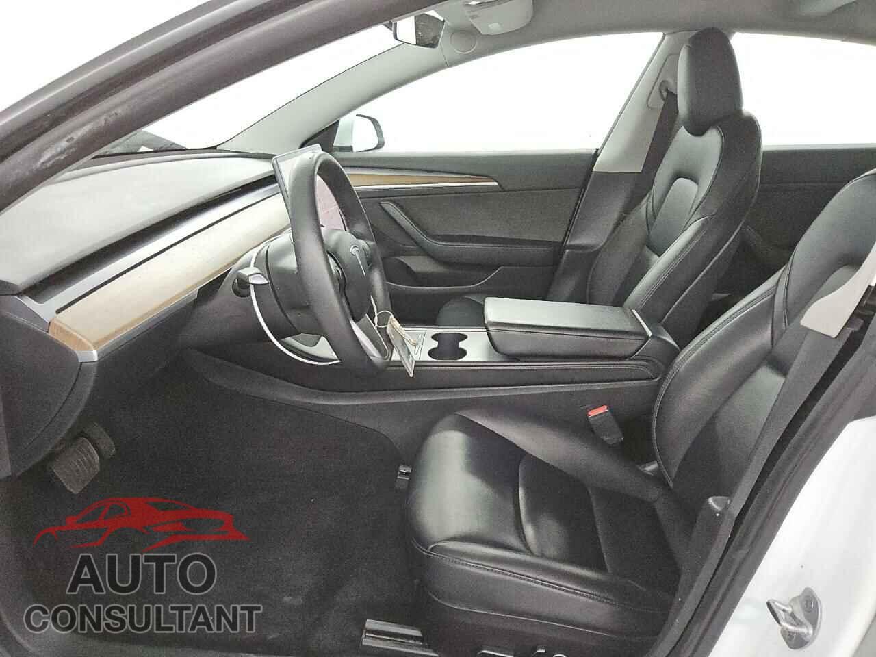 TESLA MODEL 3 2022 - 5YJ3E1EA2NF290109