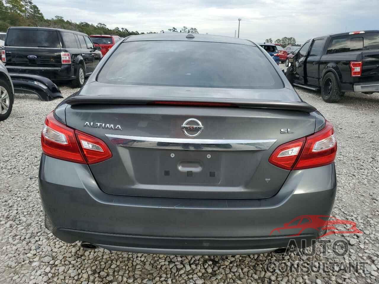 NISSAN ALTIMA 2017 - 1N4AL3AP8HC110738