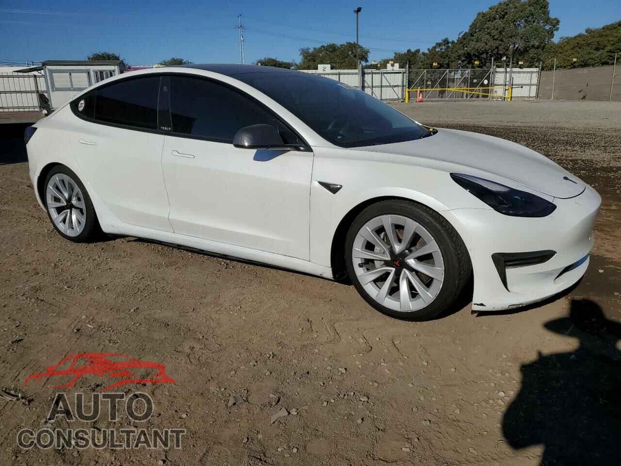 TESLA MODEL 3 2022 - 5YJ3E1EA8NF191780