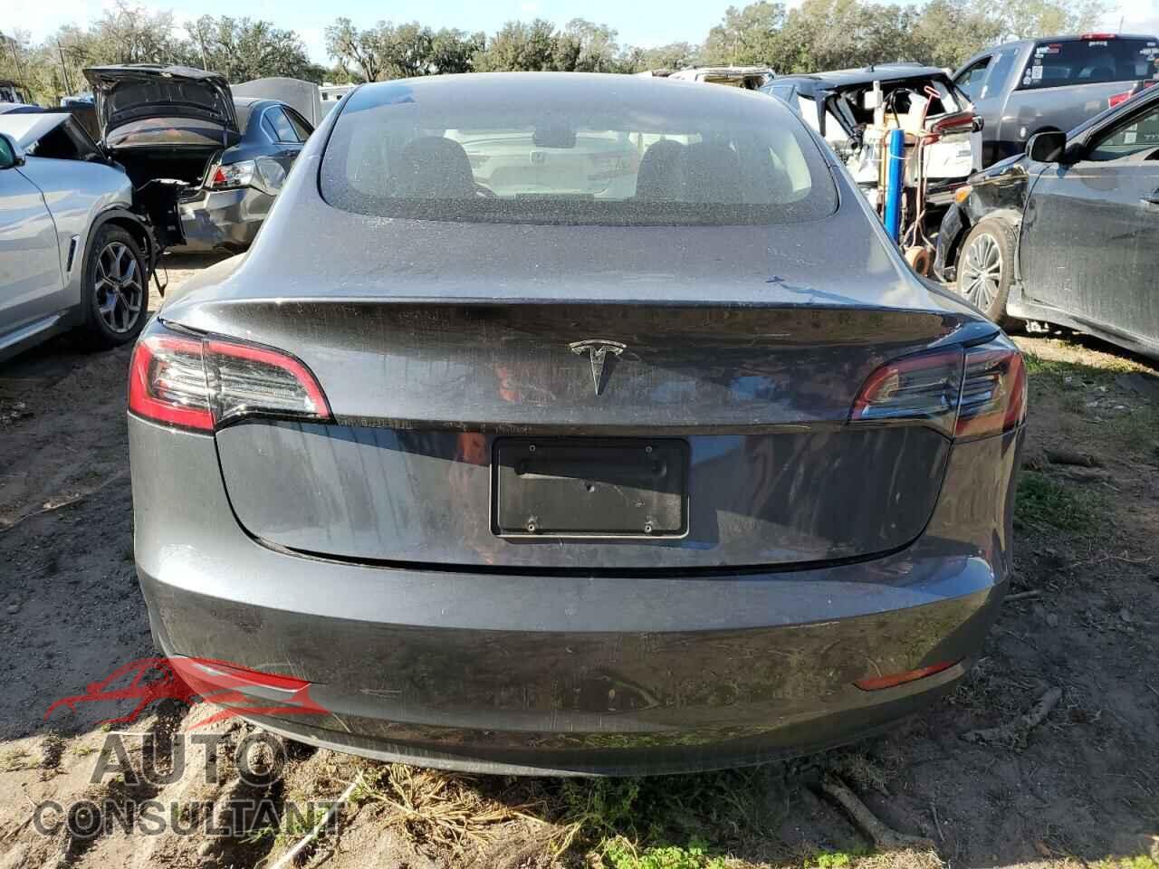 TESLA MODEL 3 2023 - 5YJ3E1EA1PF664308