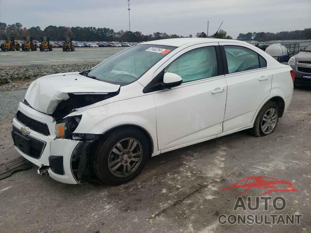 CHEVROLET SONIC 2012 - 1G1JC5SH5C4101679