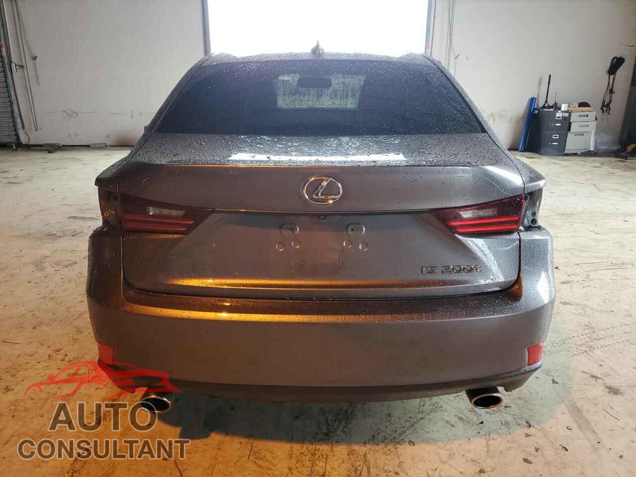 LEXUS IS 2016 - JTHBA1D21G5011396