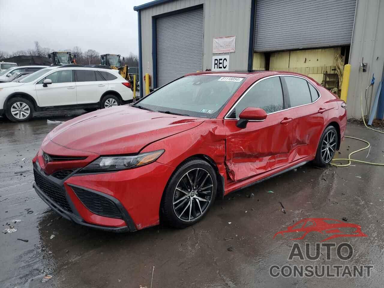TOYOTA CAMRY 2021 - 4T1G11BK7MU025665