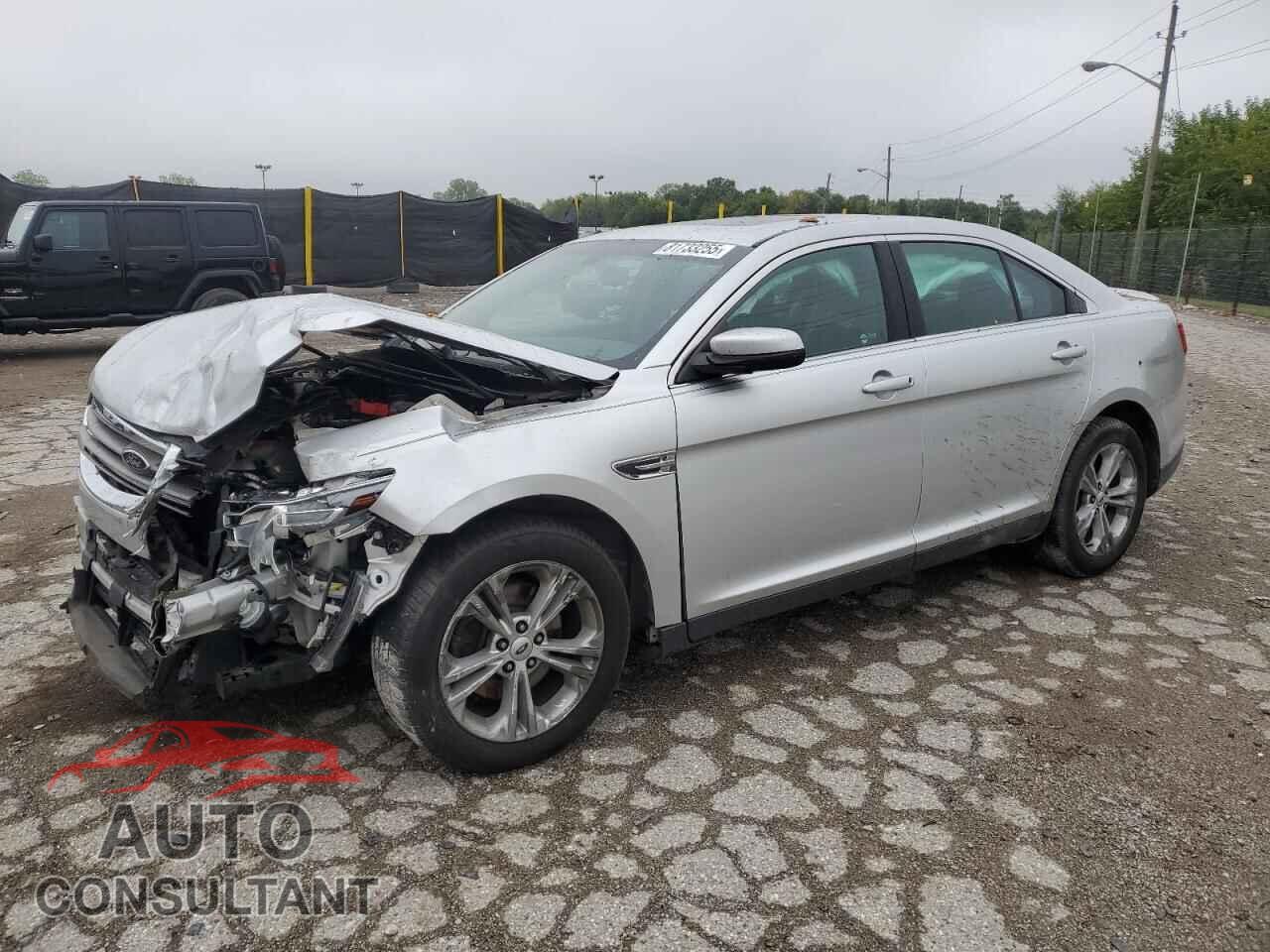 FORD TAURUS 2013 - 1FAHP2E81DG137945