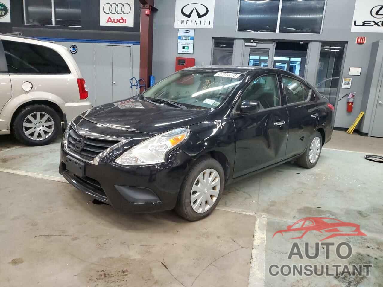 NISSAN VERSA 2019 - 3N1CN7APXKL819836