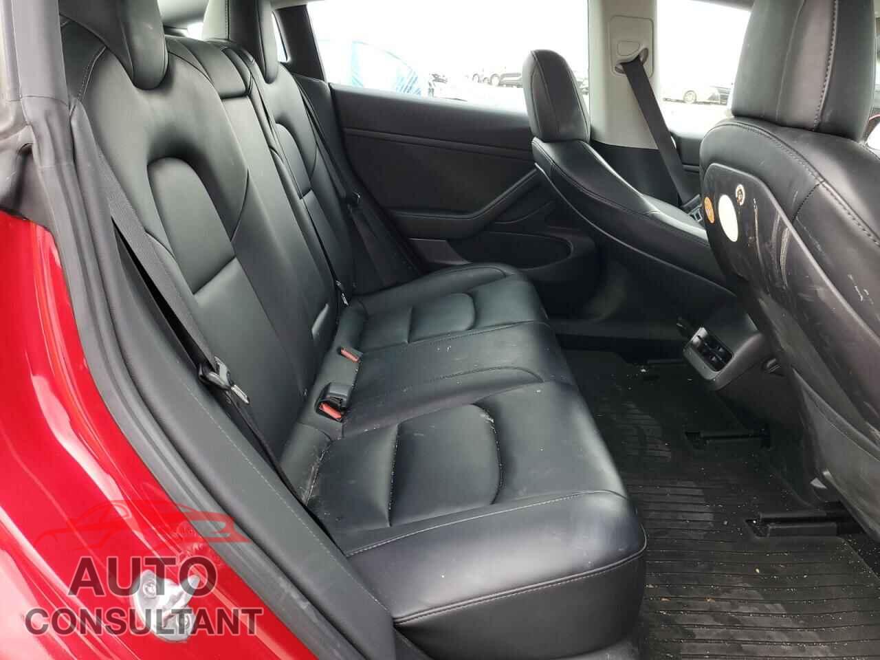 TESLA MODEL 3 2021 - 5YJ3E1EA7MF868266