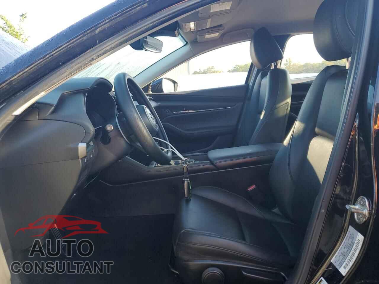 MAZDA 3 2021 - JM1BPABL3M1337814
