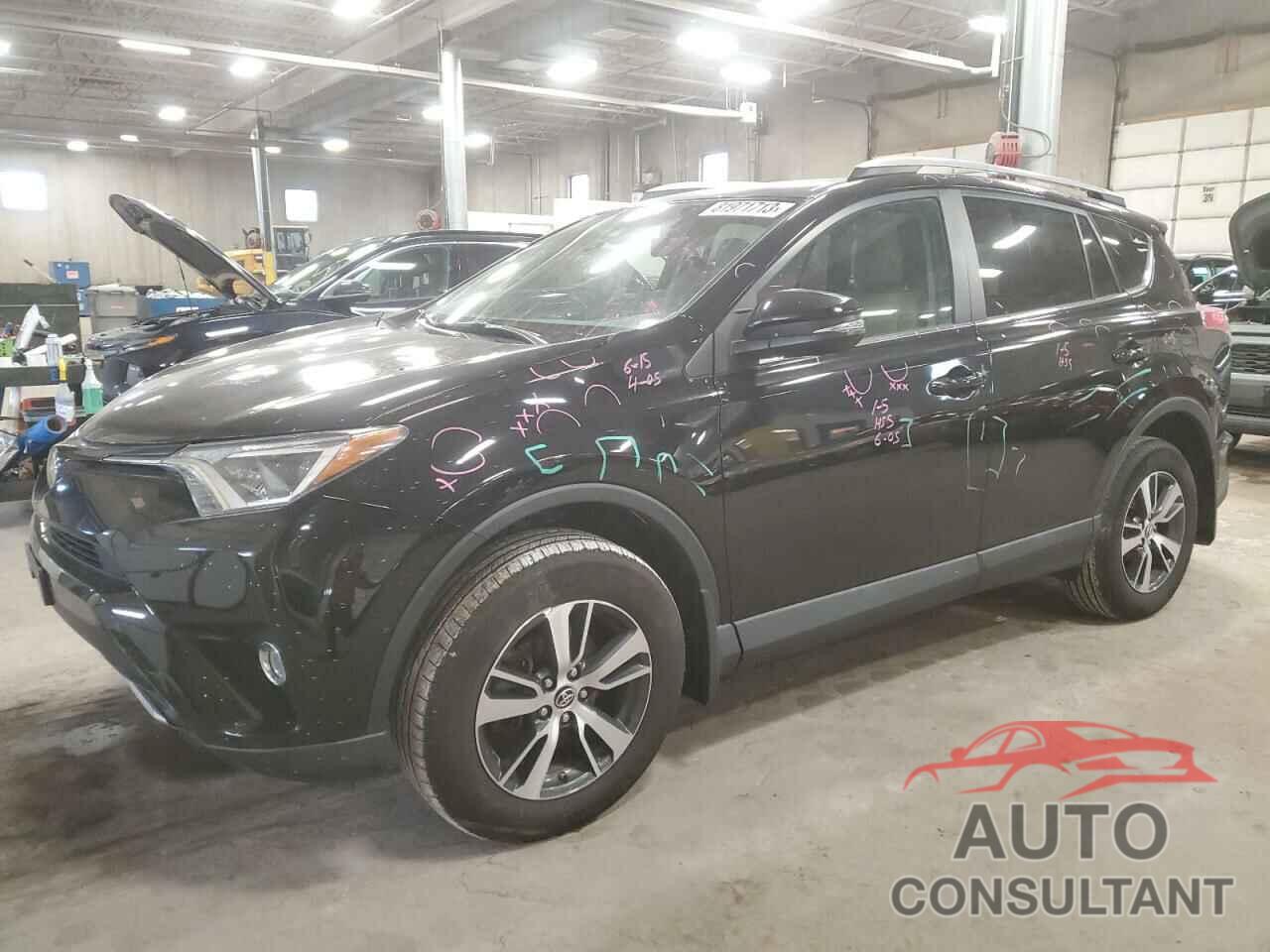 TOYOTA RAV4 2018 - 2T3RFREV4JW827141