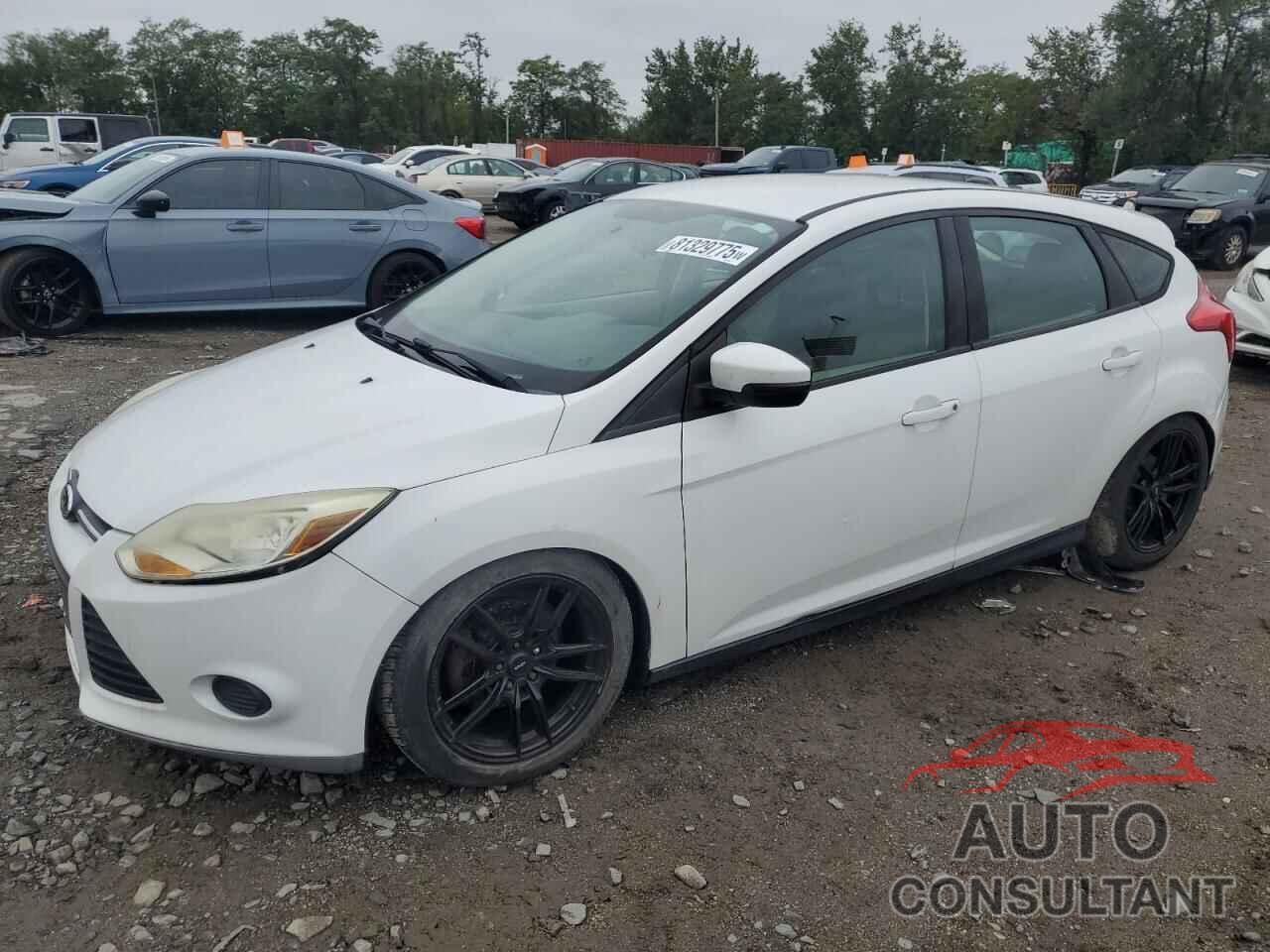 FORD FOCUS 2014 - 1FADP3K2XEL270572